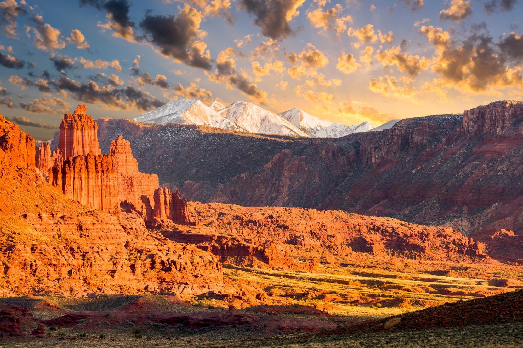 Wolfe'S Hotel Moab Exterior photo